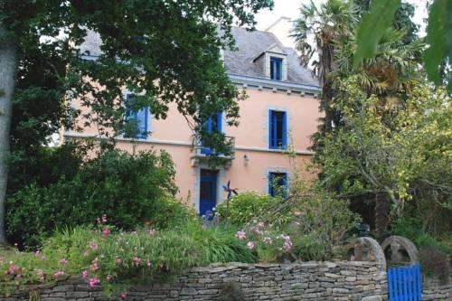 Отель Holiday Home Souchu Concarneau