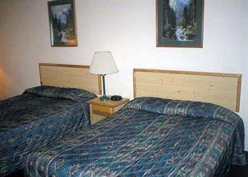 Отель Rodeway Inn & Suites