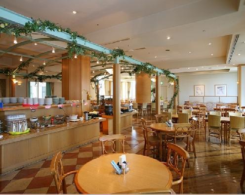 Отель Kansai Airport Washington Hotel