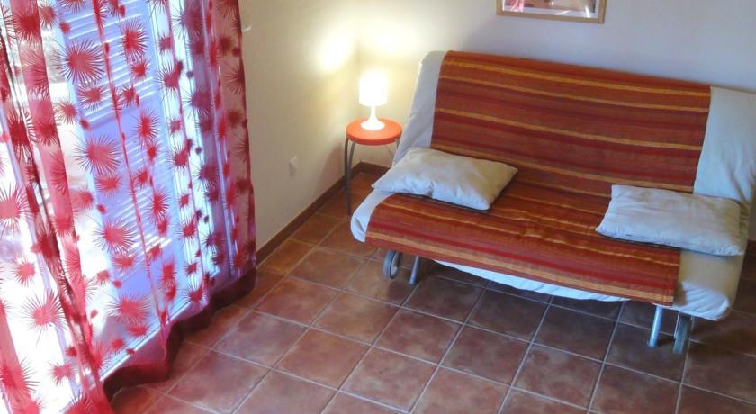 Апартаменты Holiday Home Pres De La Plage Au Sud De Bastia Poggio Mezzana Corse