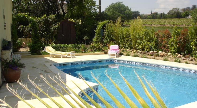 Апартаменты Holiday Home Amazone Coulobres
