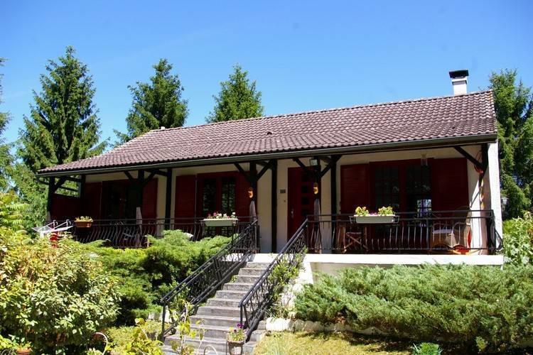 Апартаменты Villa Thury Thury