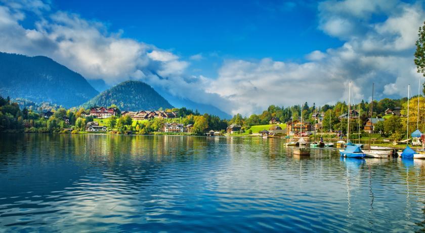 Апартаменты MONDI HOLIDAY HOTEL Grundlsee