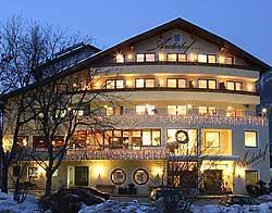 Отель Hotel Arzlerhof