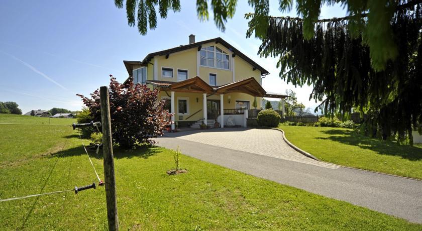Отель Bio-Naturhotel Faakersee