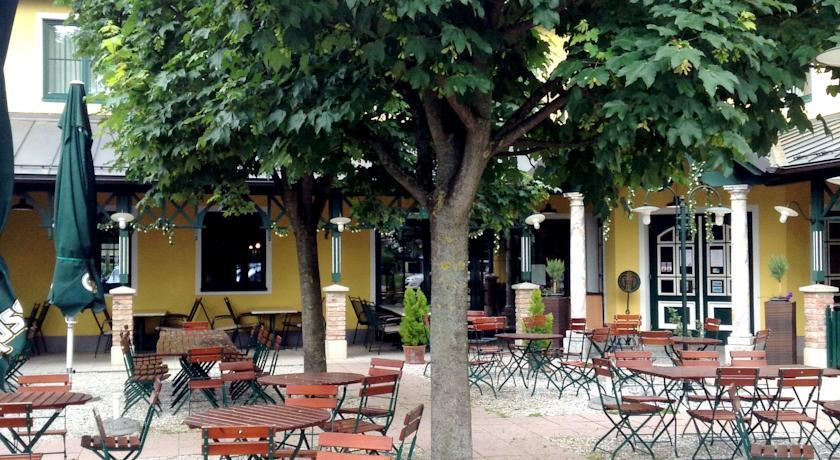 Отель Gösser Bräu Hotel & Wirtshaus
