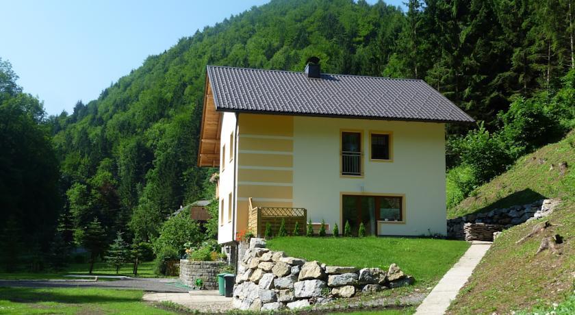 Апартаменты Gästehaus Forstner