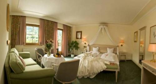 Отель Landhotel Reschenhof