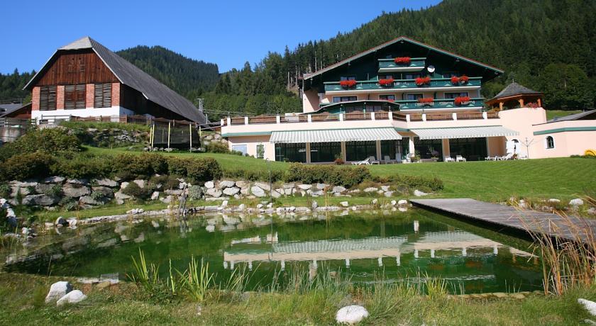 Отель Alpenhotel Neuwirt