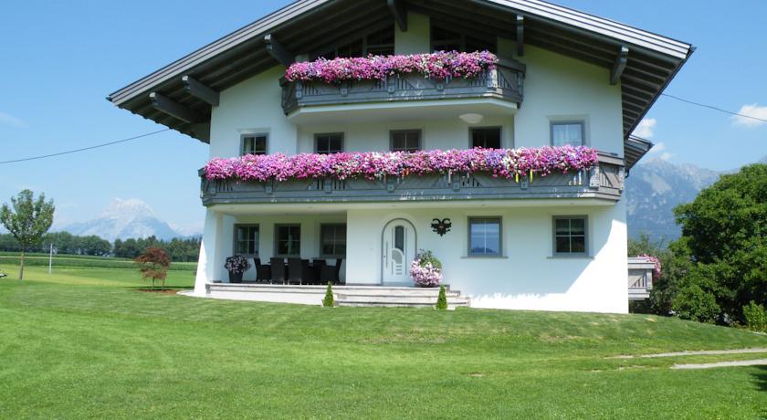 Апартаменты Gästehaus Weber