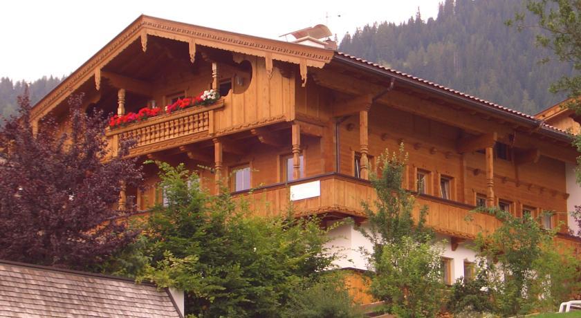 Апартаменты Appartement Alpina