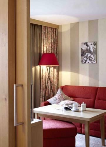 Отель Superior Hotel Post