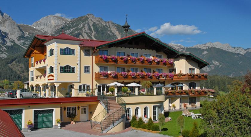 Отель Hotel Ennstalerhof