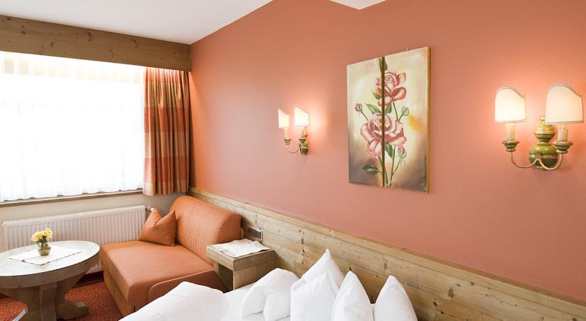 Отель Hotel Stockerwirt
