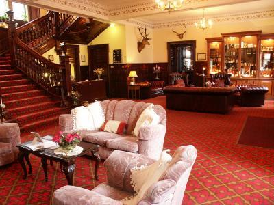Отель Ledgowan Lodge Hotel
