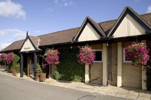 Отель Premier Inn Northampton West (Harpole)