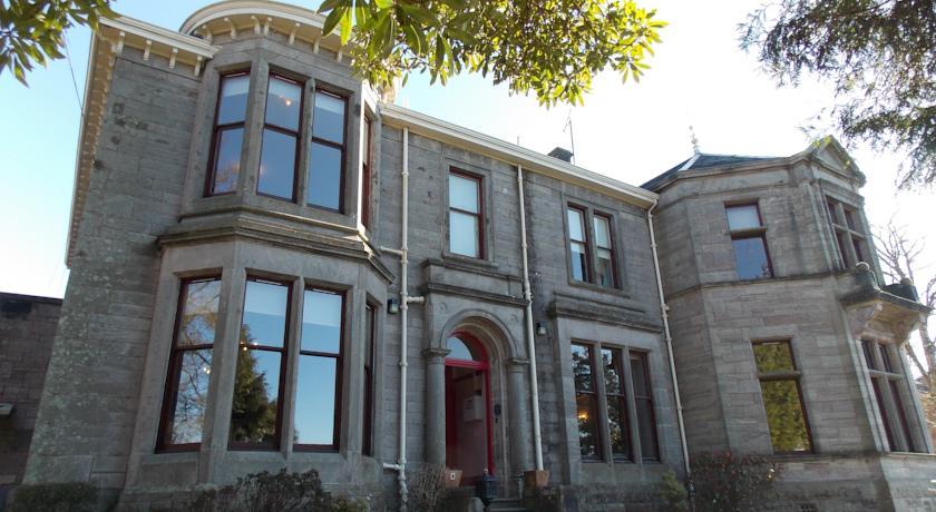 Гостевой дом Braeholm Helensburgh