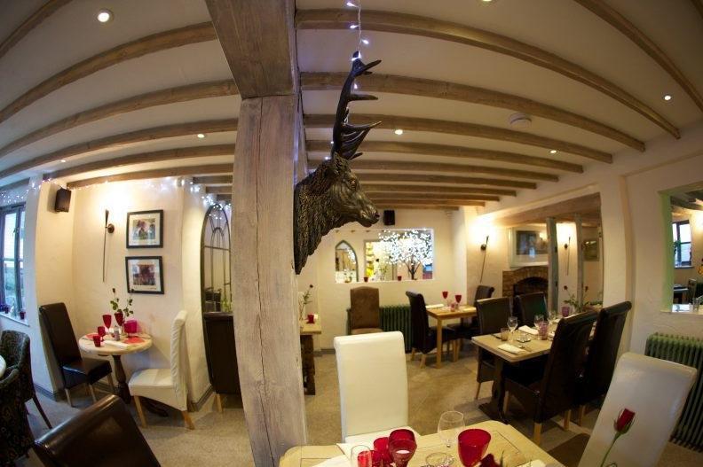 Отель The Live and Let Live Country Inn
