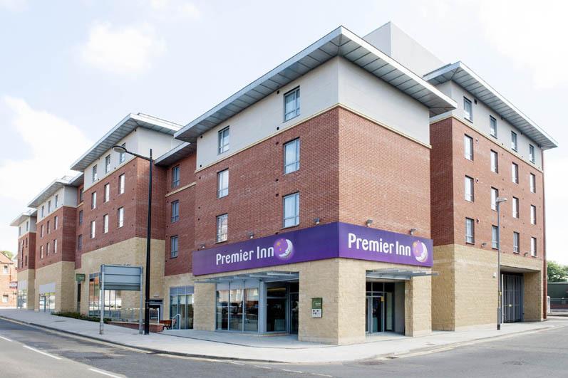 Отель Premier Inn Lincoln City Centre