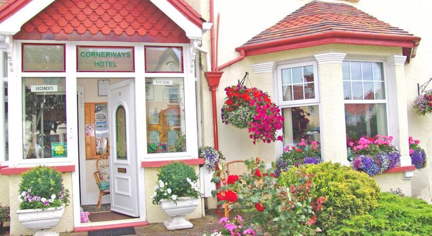 Гостевой дом Cornerways Guest House