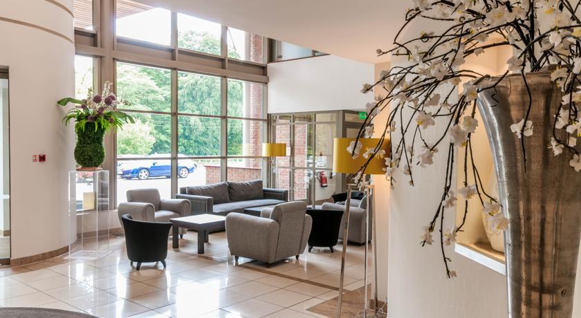 Отель Wrightington Hotel