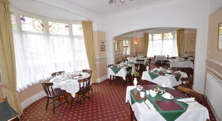 Отель Collingwood Hotel