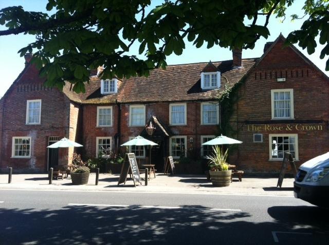Отель The Rose & Crown