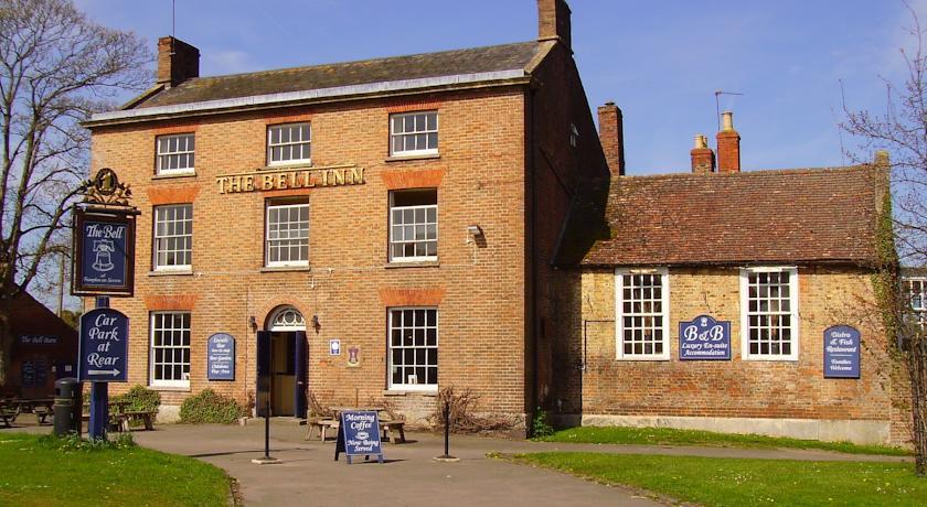 Отель The Bell Inn