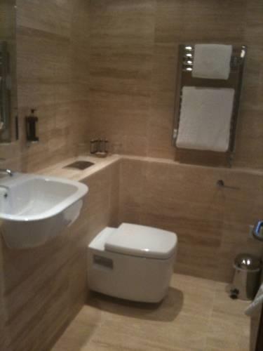 Отель The Royal Hotel