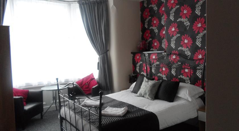 Гостевой дом Birchhouse Hotel