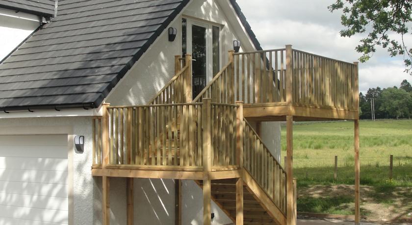 Апартаменты Dunroamin Self Catering