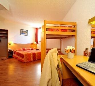Отель Hotel Balladins Toulon Superior