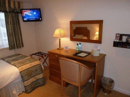 Отель Apple Tree Hotel