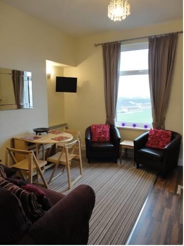 Sunny View Holiday Apartments