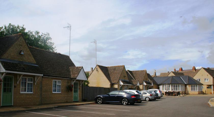 Отель Queens Head Inn