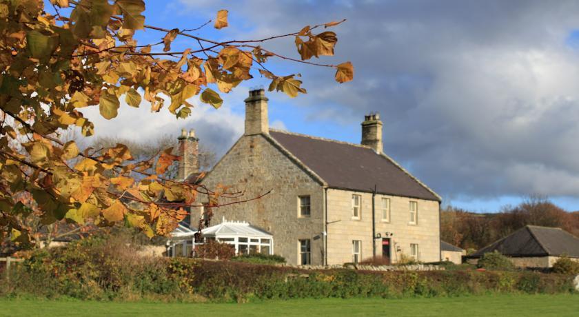 Мини-отель Thropton Demesne Farmhouse B&B