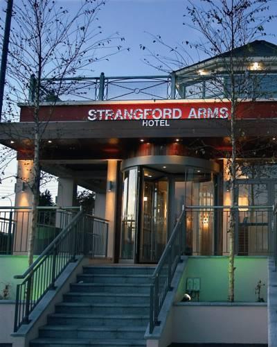 Отель Strangford Arms Hotel