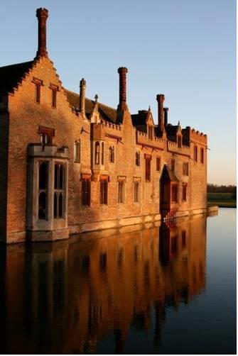 Отель The Bedingfeld Arms