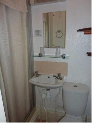 Гостевой дом The Lugano Guest House