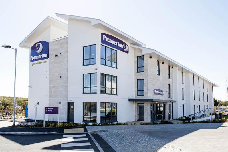 Отель Premier Inn Weymouth