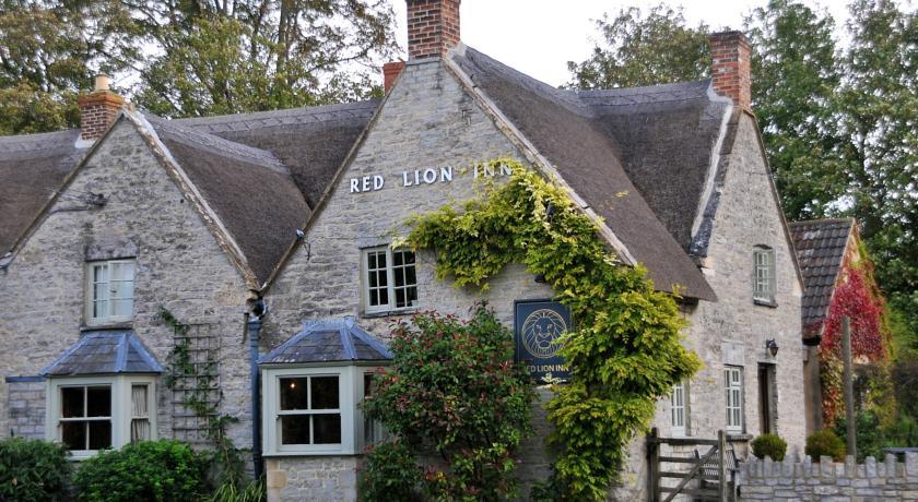 Отель The Red Lion Inn
