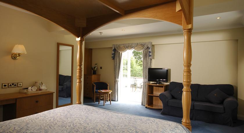 Отель The Moorhill House Hotel