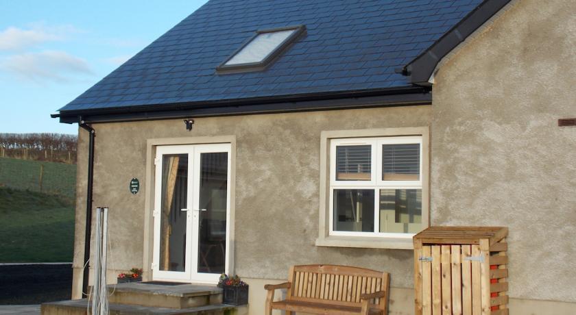 Апартаменты Meadow Cottage