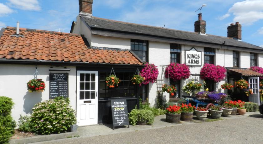Отель Kings Arms