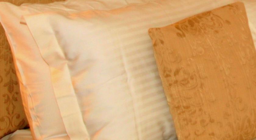 Апартаменты Kensington Court Holiday Apartments