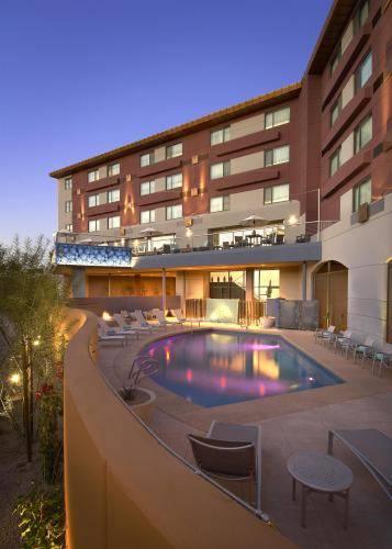 Отель Hotel Indigo Scottsdale