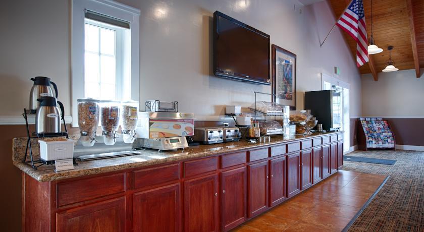 Отель Best Western Capistrano Inn