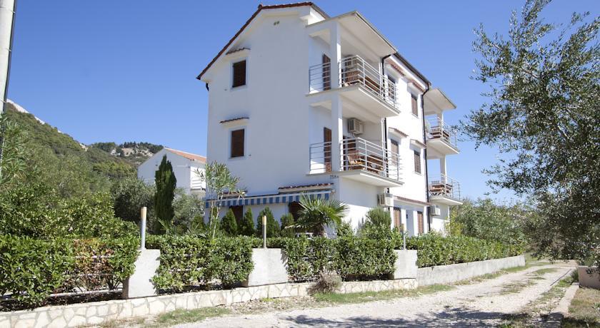 Апартаменты Apartments Nikolina