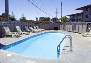 Отель Best Western Plus De Anza Inn