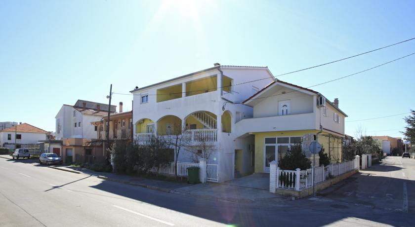 Апартаменты Apartments Maruna